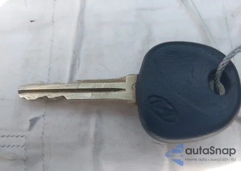 2011 Hyundai Elantra Limited (Ulsan Plant) from USA, damaged, VIN KMHDH4AE0BU096831